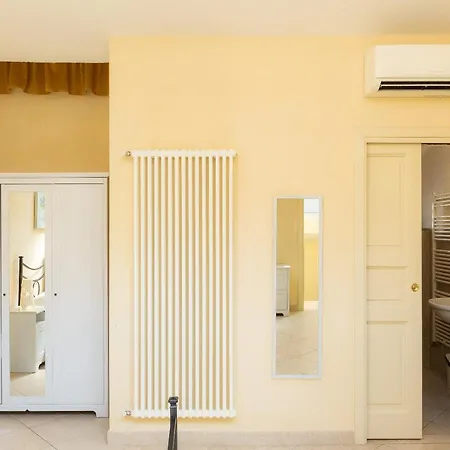 Palazzo Ghibellina 3 By In Florence