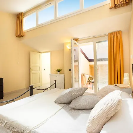 Palazzo Ghibellina 3 By In Apartment