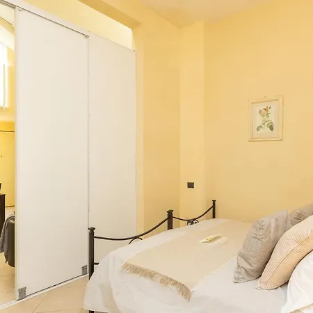 Palazzo Ghibellina 3 By In Florence