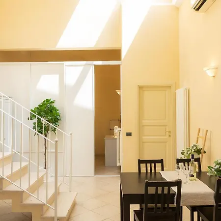 Palazzo Ghibellina 3 By In *