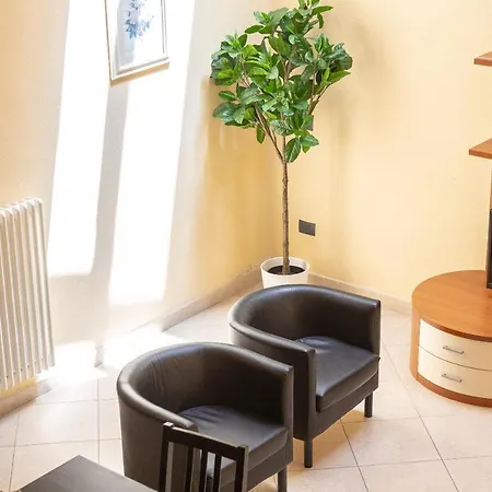 Apartament Palazzo Ghibellina 3 By In *