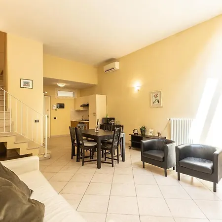 Palazzo Ghibellina 3 By In Apartament Florencja
